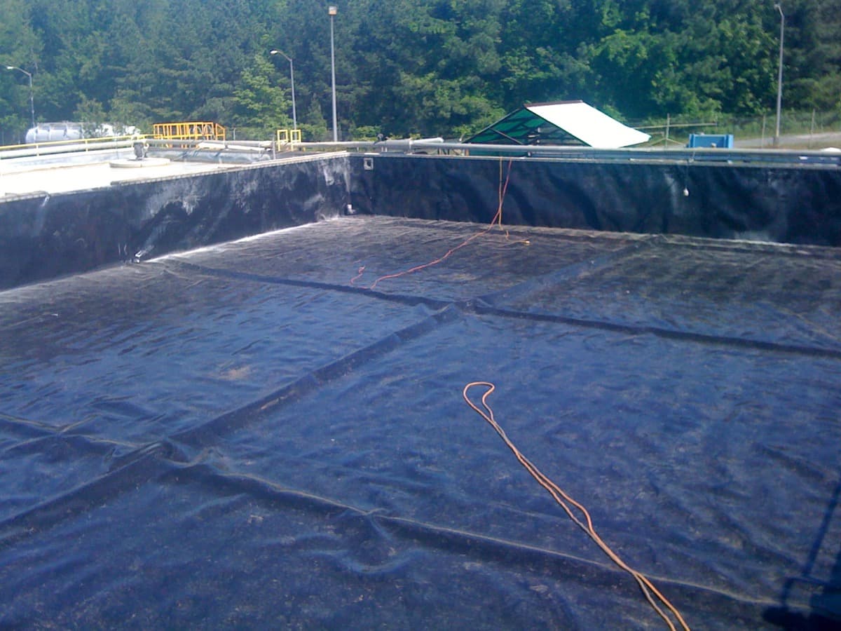 Stormwater Containment Solutions: Geosynthetic Liner Applications